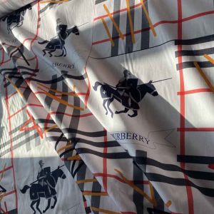 thin burberry cotton fabric with cavalier pattern